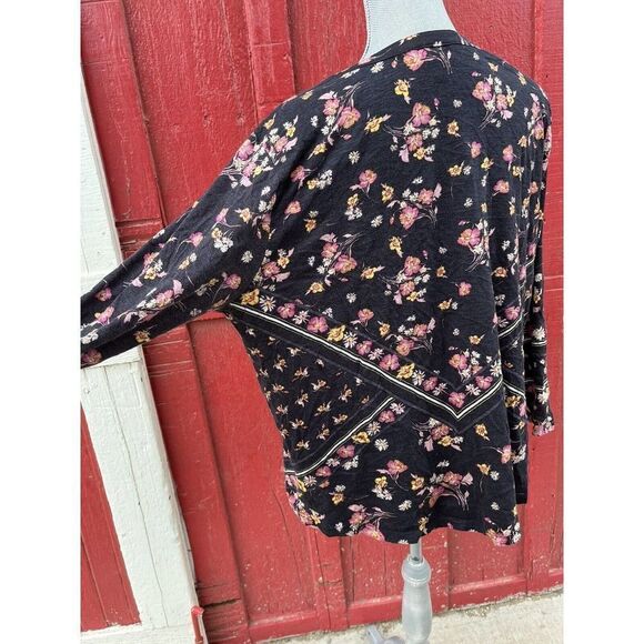 Style & Co Floral Button Blouse With adjustable sleeves Size 3x - Picture 5 of 7
